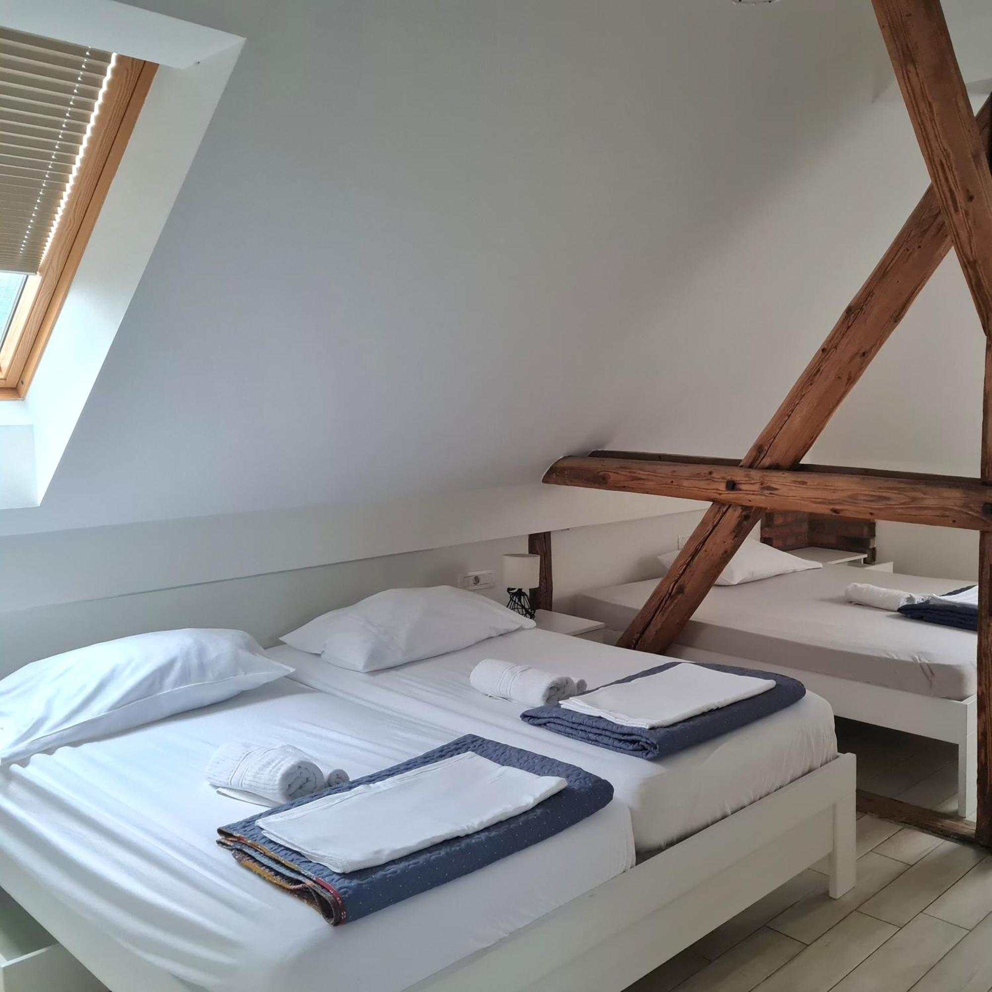 Azur Rooms Ljubljana Bagian luar foto